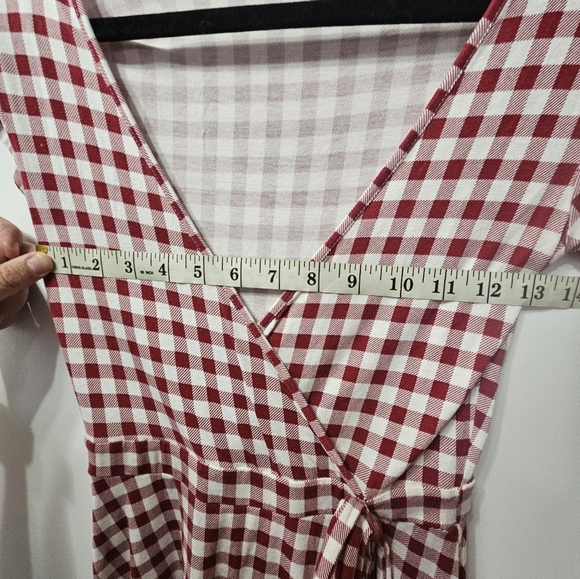 Forever 21 Woman's Size S Skort red and white checkered print. - Picture 11 of 16